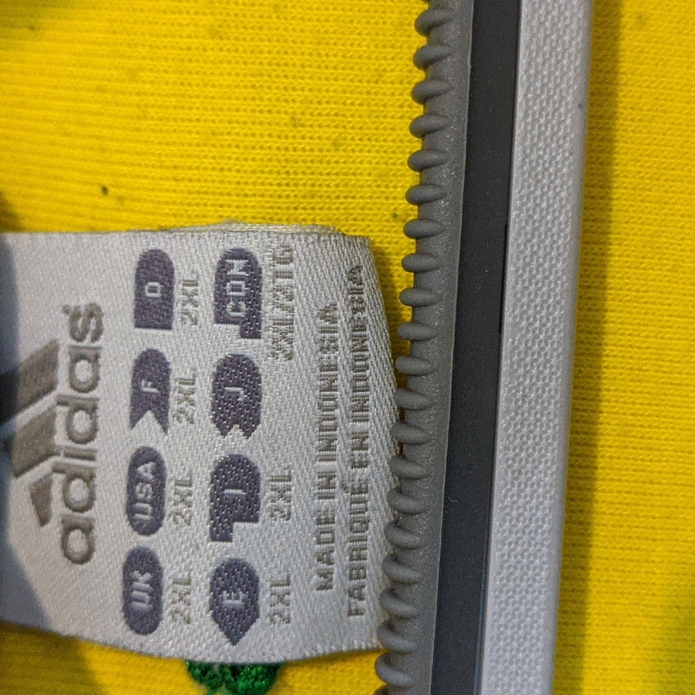 Adidas FIFA world cup Brazil 2006 yellow Zipper jacket - Picture 6 of 7